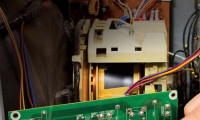Image of Elektrik dan
Elektronik: Memperkasakan
Sektor E&E